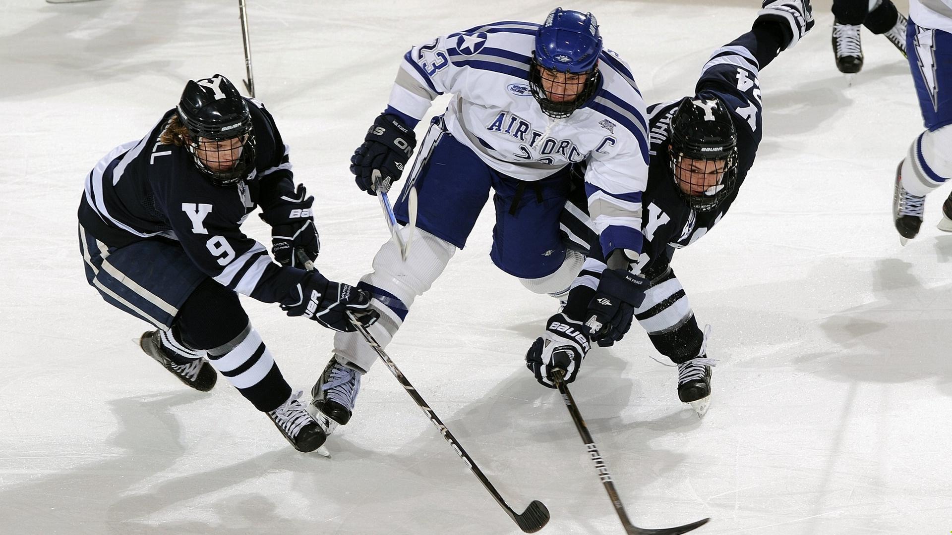 库里狂砍50分率勇士逆转取胜,三分神射再创历史纪录